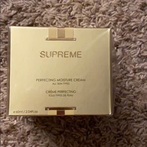 Supreme Moisture Cream